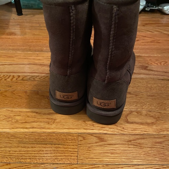 Woman’s ugg boots - Picture 3 of 3